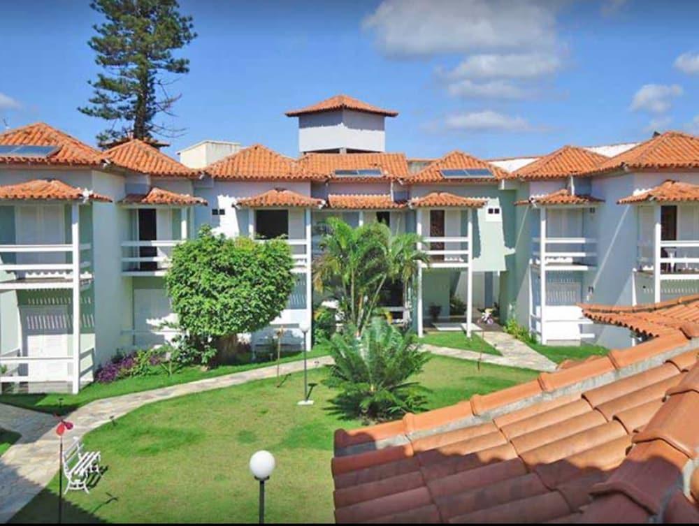 Pousada Paraiso Do Atlantico Арраял-ду-Кабу Экстерьер фото